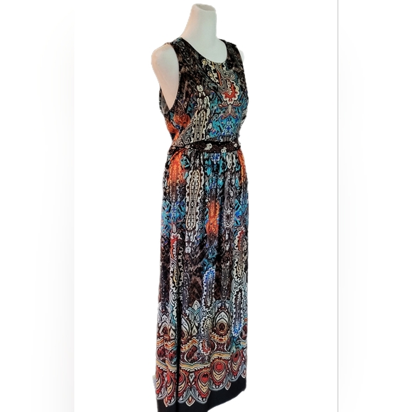 Maxi Dress with beaded waist,  peek-a-boo button back, sleeveless, New! Sz Lg - Picture 6 of 13